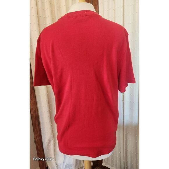 SL Brunswick Square silver starry vibrant red t-shirt - Picture 4 of 7